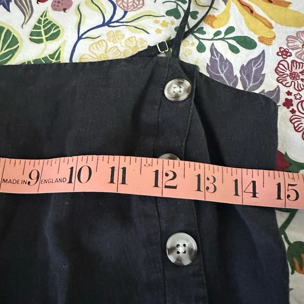 Urban Outfitters Jumpsuit Womens Size 6‎ Black One Piece Linen blend?